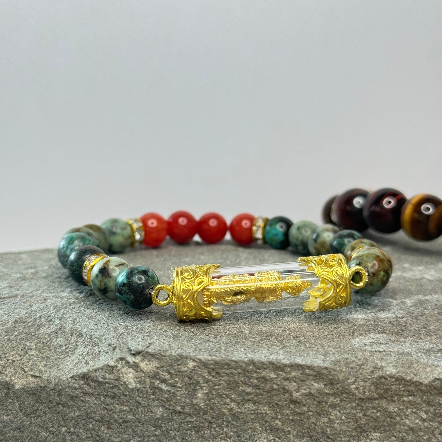 Thao Wetsuwan Amulet & Crystal Bracelet